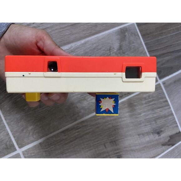 Fisher Price Toy Pocket Camera Vintage 1974 A Trip To The Zoo - Picture 6 of 6